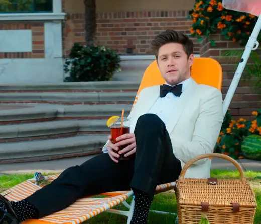 Niall Horan lanza el video de No Judgement, un adelanto de su prximo lbum.